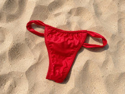Chilli Red Ibiza Beach Gloss - Bottom